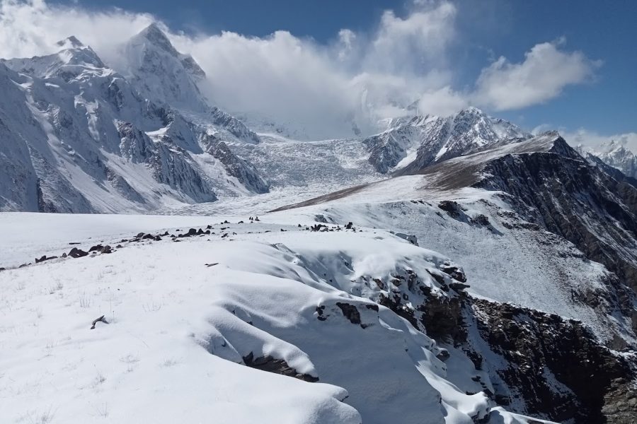 Putundas Meadow & Passu Glacier